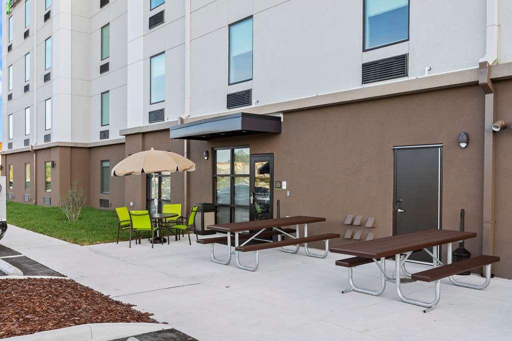 Extended Stay America Premier Suites - Юкайа Удобства фото