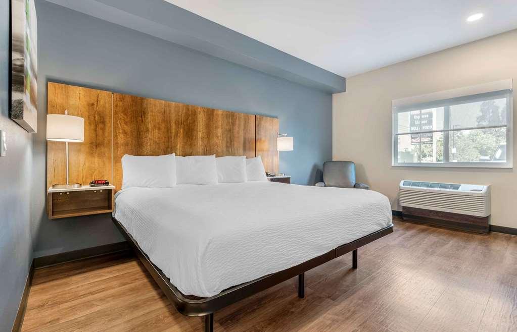 Extended Stay America Premier Suites - Юкайа Номер фото